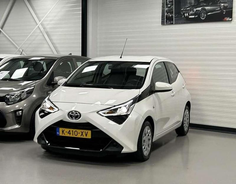 Occasion Toyota Aygo X-play 72 PK (52 kW) 2021 Wit Hatchback
