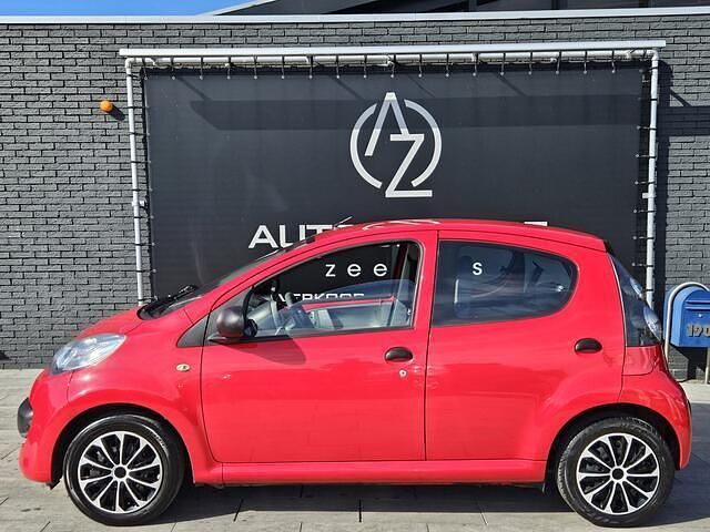 Rood Occasion 2006 Citroën C1 Hatchback | € 1.999 (Eerlijke prijs) - Afbeelding 1/4