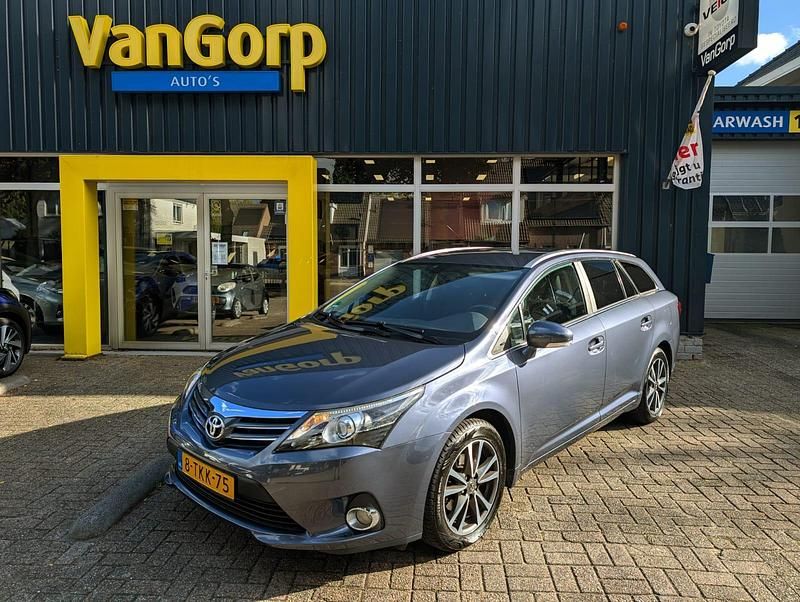 Blauw Gebruikt 2014 Toyota Avensis Business Edition Stationwagen | € 13.995 (Duur) - Afbeelding 1/4