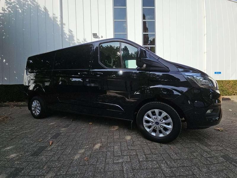 Occasion Ford Transit Custom Limited 131 PK (96 kW) 2023 Zwart Van