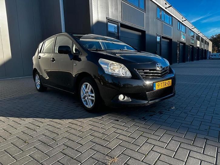 Gebruikt 2011 Toyota Verso MPV | € 6.990 (Eerlijke prijs) - Afbeelding 1/4