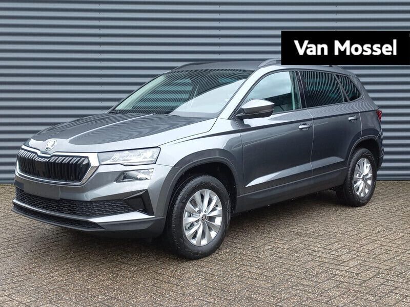 Grijs Nieuw 2024 Skoda Karoq Business Line SUV | € 39.945 - Afbeelding 1/4