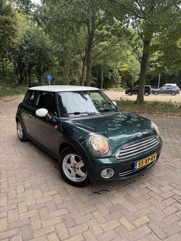 Groen Gebruikt 2007 Mini Cooper Hatchback | € 1.480 (Super prijs) - Afbeelding 1/4