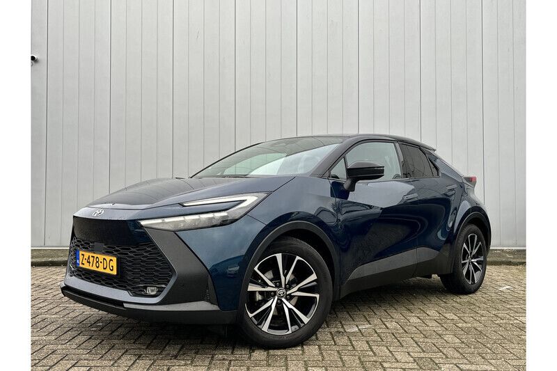 Blauw Gebruikt 2024 Toyota C-HR Edition SUV | € 36.999 - Afbeelding 1/1