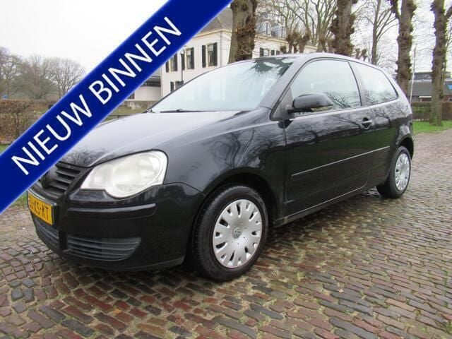 Zwart Gebruikt 2007 VW Polo Hatchback | € 1.450 (Goede deal) - Afbeelding 1/4