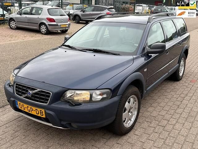 Blauw Gebruikt 2001 Volvo V70 Comfort Stationwagen | € 2.995 (Eerlijke prijs) - Afbeelding 1/4