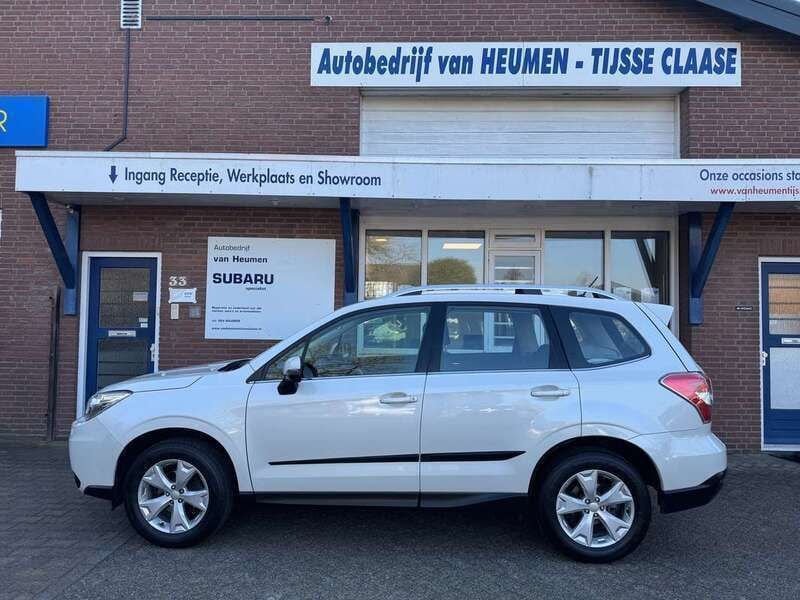 Wit Gebruikt 2014 Subaru Forester SUV | € 22.495 (Duur) - Afbeelding 1/4