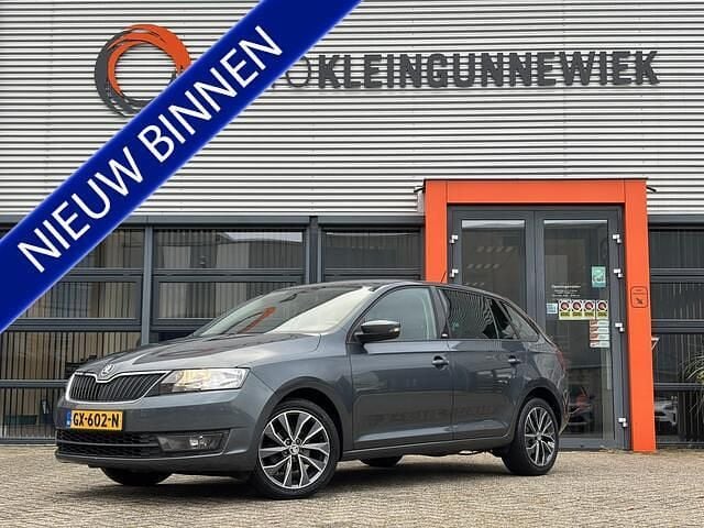 Grijs Gebruikt 2015 Skoda Rapid Hatchback | € 9.950 (Iets duurder) - Afbeelding 1/4