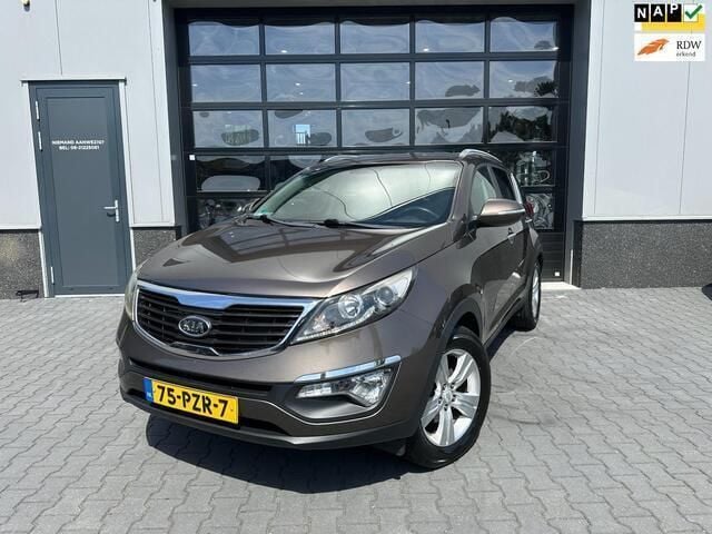Bruin Gebruikt 2011 Kia Sportage Plus SUV | € 10.950 (Eerlijke prijs) - Afbeelding 1/4