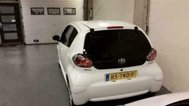 Occasion Toyota Aygo 68 PK (50 kW) 2012 Wit Hatchback