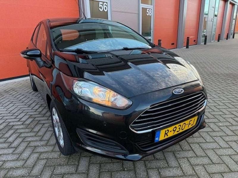 Occasion Ford Fiesta Titanium 101 PK (74 kW) 2013 Zwart Hatchback