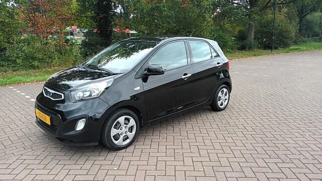 Zwart Gebruikt 2012 Kia Picanto Hatchback | € 4.499 (Eerlijke prijs) - Afbeelding 1/4