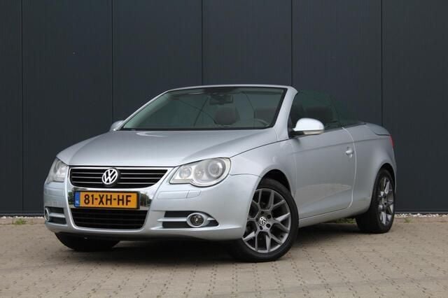 Grijs Gebruikt 2007 VW Eos Cabriolet | € 3.999 (Eerlijke prijs) - Afbeelding 1/4