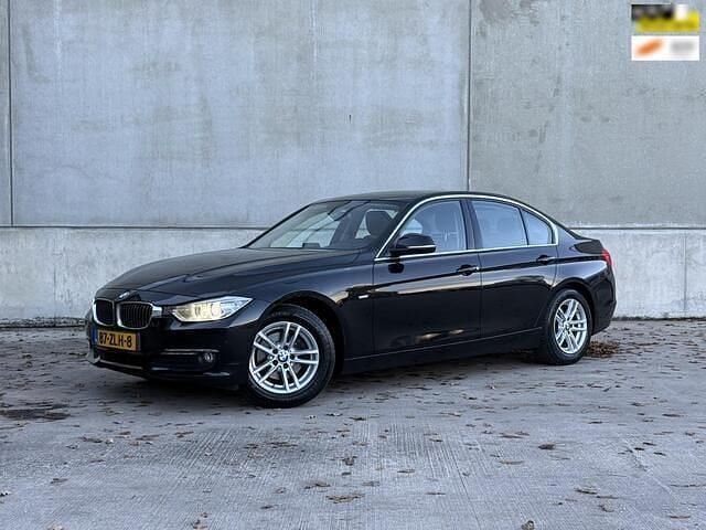 Occasion BMW 320 Efficient Dynamics 170 PK (125 kW) 2013 Zwart Sedan