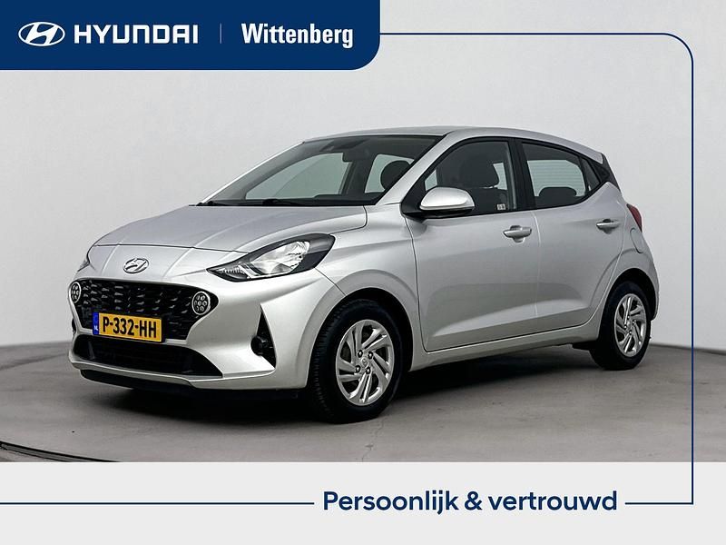 Grijs Gebruikt 2022 Hyundai i10 Comfort Hatchback | € 12.900 (Eerlijke prijs) - Afbeelding 1/3