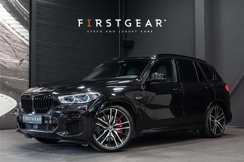 Zwart Gebruikt 2022 BMW X5 Executive SUV | € 64.900 (Goede deal) - Afbeelding 1/4