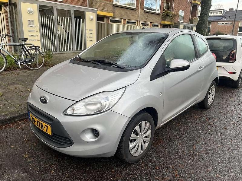 Occasion Ford Ka Trend 69 PK (50 kW) 2009 Grijs MPV