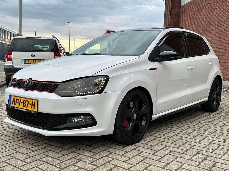 Wit Gebruikt 2013 VW Polo GTI Hatchback | € 10.250 (Goede deal) - Afbeelding 1/4