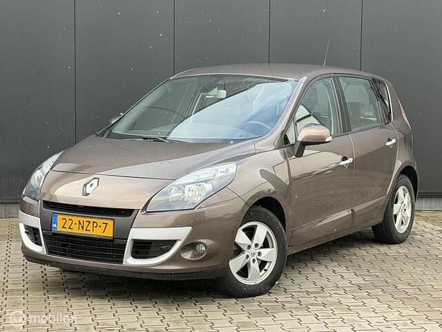 Occasion Renault Scénic III Privilege 140 PK (102 kW) 2011 Bruin MPV