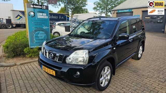 Zwart Gebruikt 2010 Nissan X-Trail SE SUV | € 10.995 (Eerlijke prijs) - Afbeelding 1/4