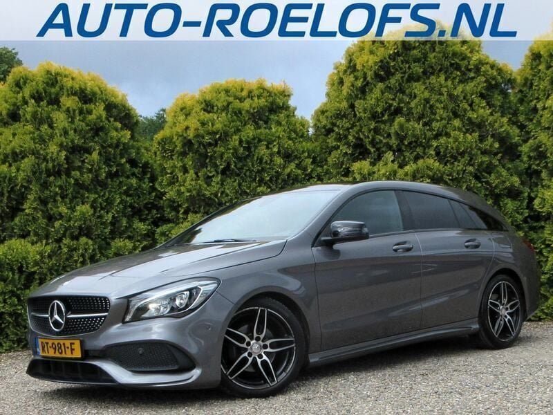 Grijs Gebruikt 2017 Mercedes CLA180 AMG Sedan | € 17.690 (Eerlijke prijs) - Afbeelding 1/4
