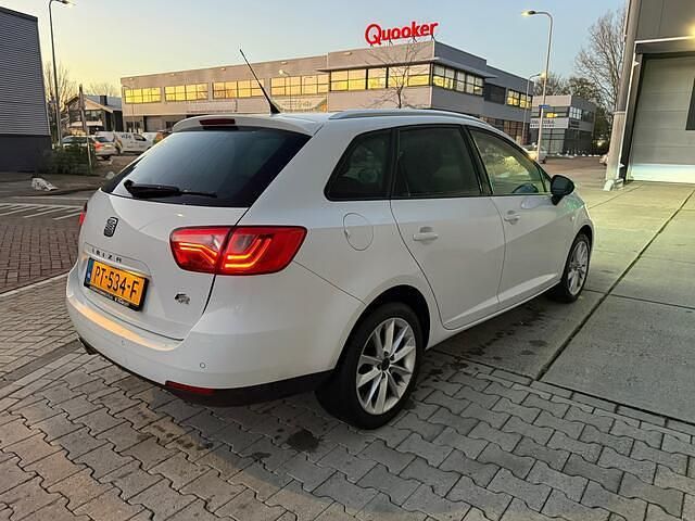 Occasion Seat Ibiza ST FR 105 PK (77 kW) 2013 Wit Stationwagen