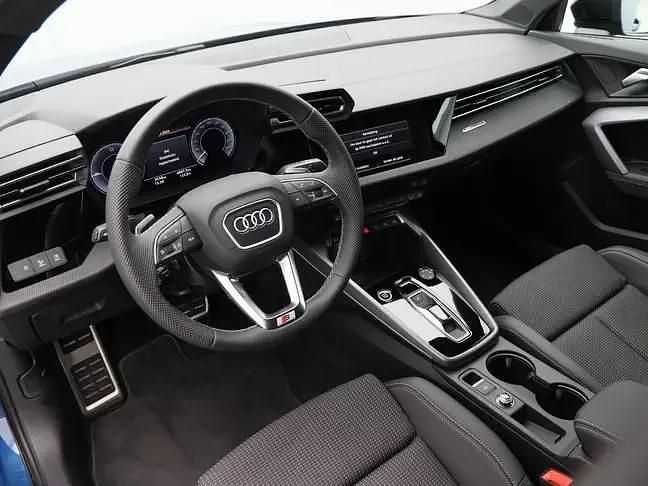 Occasion Audi A3 Sportback e-tron S-Line 204 PK (150 kW) 2025 Blauw Hatchback