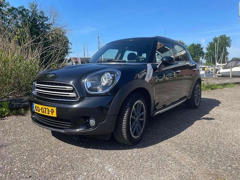 Zwart Gebruikt 2016 Mini Cooper Countryman Pepper SUV | € 11.999 (Eerlijke prijs) - Afbeelding 1/4