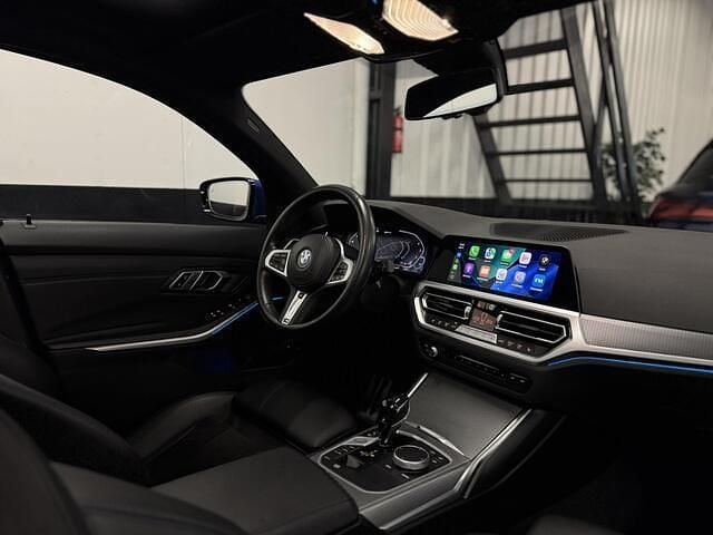 Occasion BMW 330 Executive 291 PK (214 kW) 2021 Blauw Stationwagen