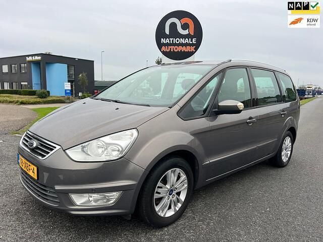 Bruin Gebruikt 2012 Ford Galaxy Trend MPV | € 1.999 - Afbeelding 1/4