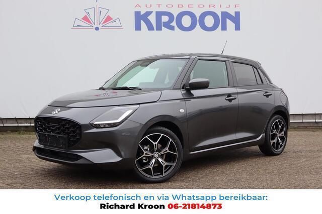 Grijs Nieuw 2025 Suzuki Swift Hatchback | € 25.850 (Duur) - Afbeelding 1/4