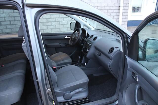 Occasion VW Caddy Maxi Trendline 105 PK (77 kW) 2012 Grijs MPV