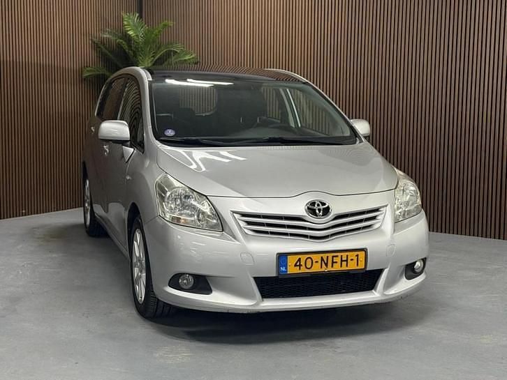 Occasion Toyota Verso 147 PK (108 kW) 2010 Grijs MPV