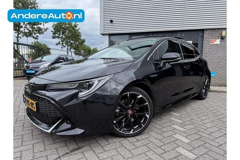 Zwart Gebruikt 2020 Toyota Corolla Business Edition Hatchback | € 25.995 (Duur) - Afbeelding 1/4