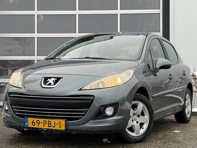 Grijs Occasion 2011 Peugeot 207 Style Hatchback | € 2.250 (Goede deal) - Afbeelding 1/4