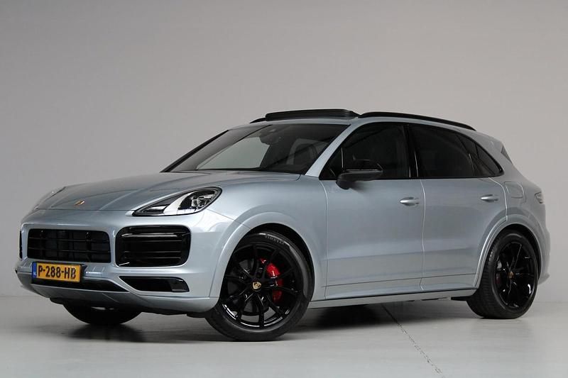 Grijs Gebruikt 2022 Porsche Cayenne Sport SUV | € 72.945 (Super prijs) - Afbeelding 1/4