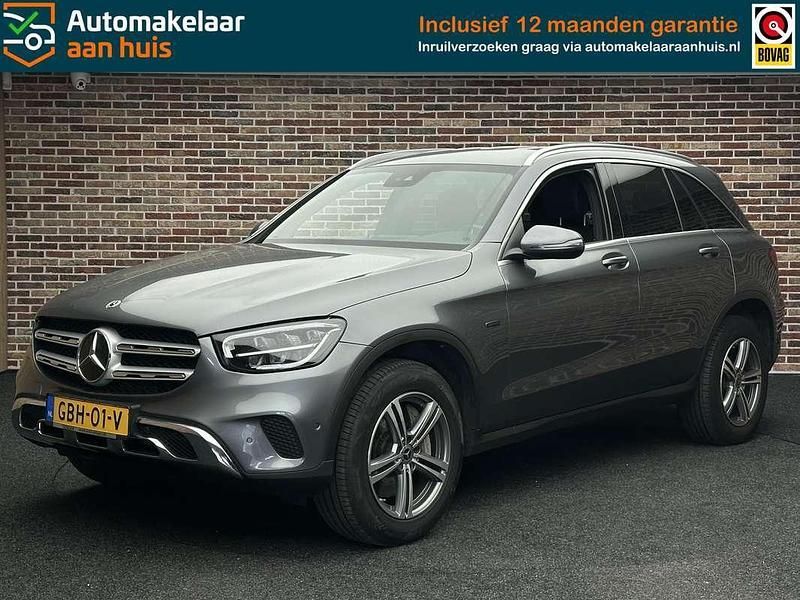 Grijs Gebruikt 2020 Mercedes GLC300e Business SUV | € 31.750 (Super prijs) - Afbeelding 1/4