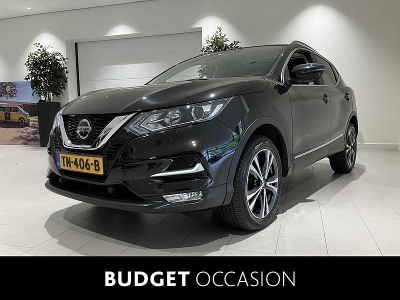Zwart Gebruikt 2018 Nissan Qashqai N-Connecta SUV | € 15.400 (Eerlijke prijs) - Afbeelding 1/4