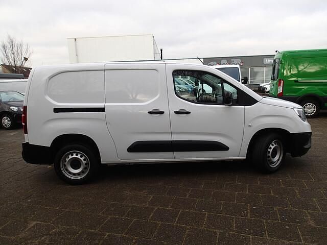 Occasion Opel Combo 102 PK (75 kW) 2023 Wit Van