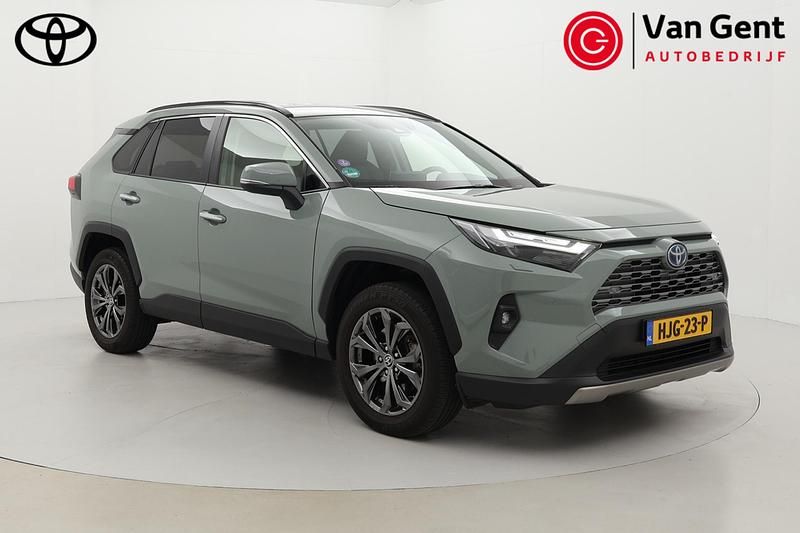 Groen Gebruikt 2022 Toyota RAV4 Hybrid Executive SUV | € 43.499 (Eerlijke prijs) - Afbeelding 1/4