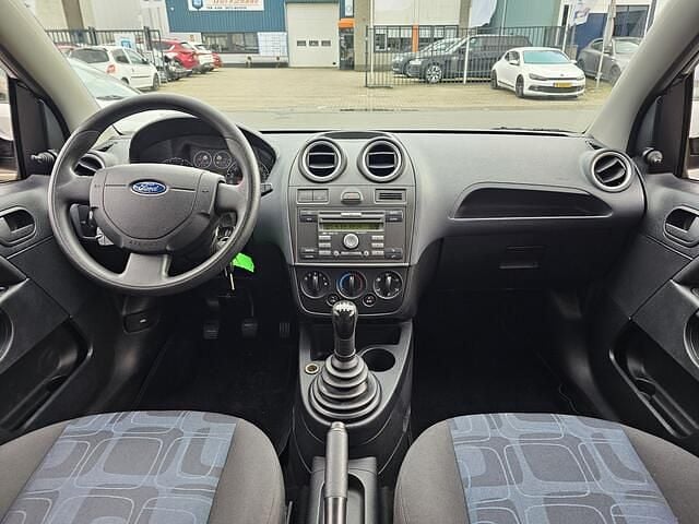 Occasion Ford Fiesta 69 PK (50 kW) 2006 Zwart Hatchback