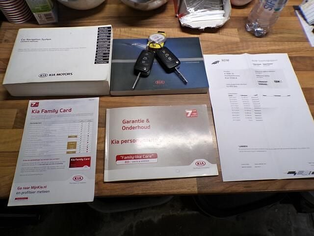 Occasion Kia Venga FIFA World Cup Edition 90 PK (66 kW) 2014 Wit Hatchback