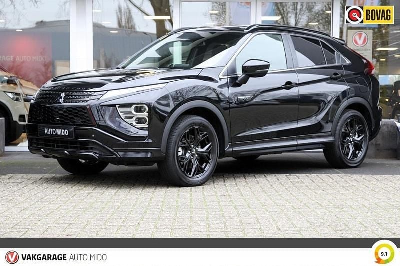 Zwart Gebruikt 2022 Mitsubishi Eclipse Edition SUV | € 26.845 (Eerlijke prijs) - Afbeelding 1/4