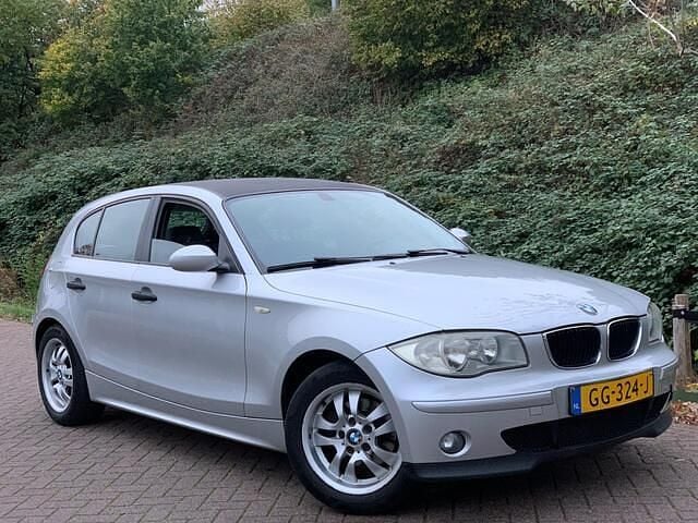 Grijs Gebruikt 2005 BMW 116 Hatchback | € 1.990 (Goede deal) - Afbeelding 1/4