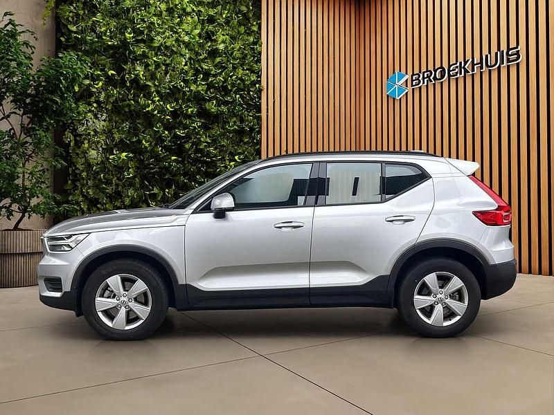 Occasion Volvo XC40 Momentum 191 PK (140 kW) 2018 Grijs SUV