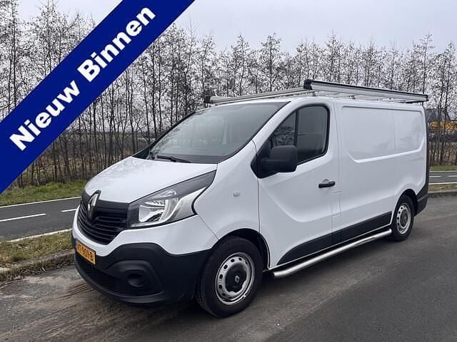 Wit Occasion 2016 Renault Trafic Komfort MPV | € 6.445 (Super prijs) - Afbeelding 1/4