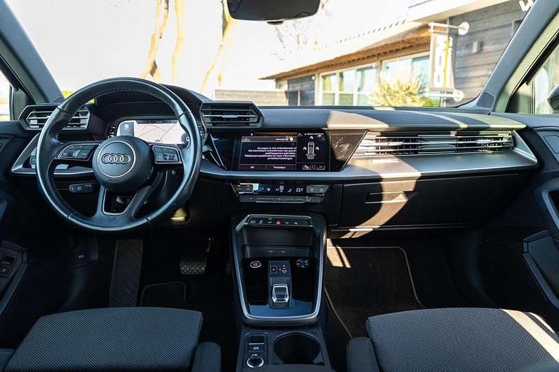 Occasion Audi A3 Sportback e-tron Business 150 PK (110 kW) 2021 Zwart Hatchback