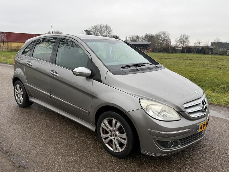 Occasion Mercedes B170 116 PK (85 kW) 2007 Grijs MPV