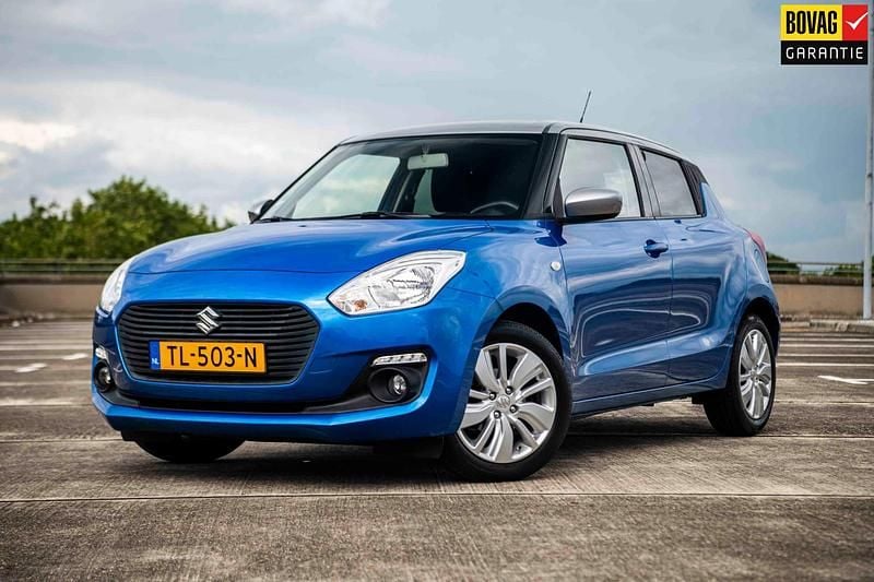 Blauw Gebruikt 2018 Suzuki Swift Hatchback | € 13.445 (Eerlijke prijs) - Afbeelding 1/4