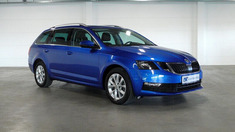 Blauw, metallic lak Gebruikt 2020 Skoda Octavia Business Line Stationwagen | € 17.950 (Goede deal) - Afbeelding 1/4